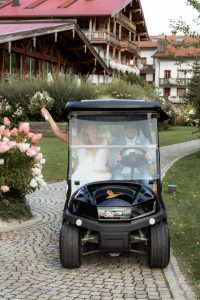 Mehr über den Artikel erfahren Familienfotos bei der Hochzeit: wie plant man das am besten?
